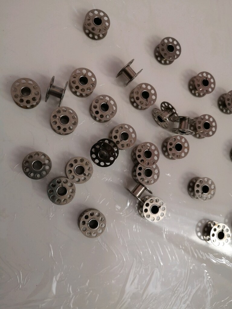 Ev tipi dikiş makinesi standart metal masura - 5