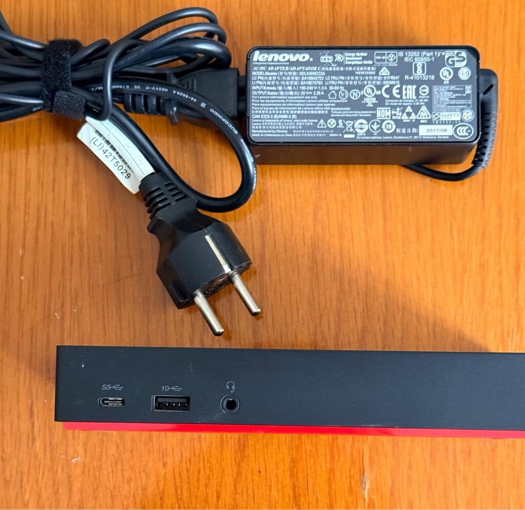 Lenovo ThinkPad Thunderbolt Dock (2. Gen) - 4