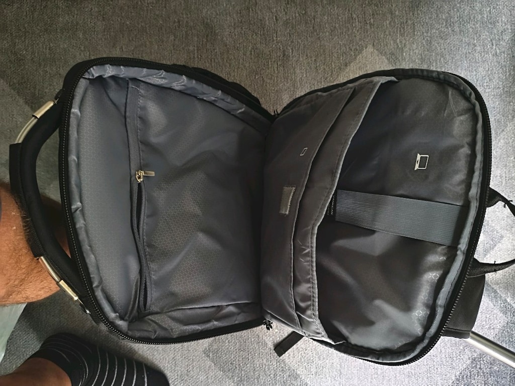 VanKean 17.3" Travel Laptop Sırt Çantası - 10