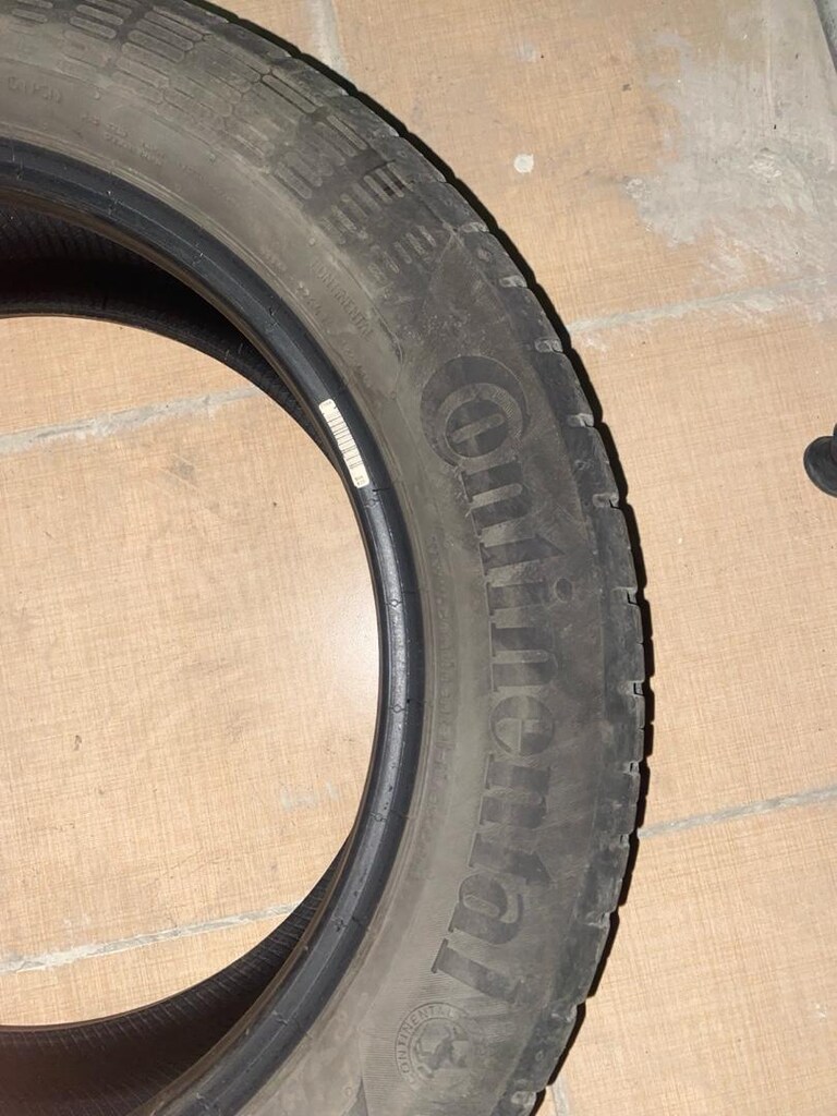 continantel 215/55/17 lastik - 2
