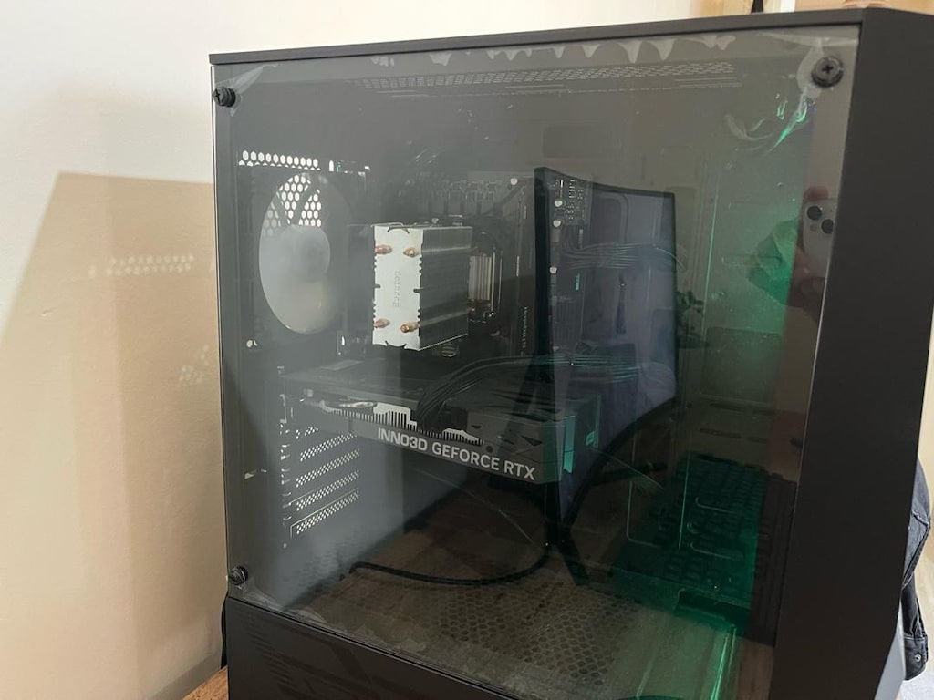 1 sene garantisi devam eden Gaming setup