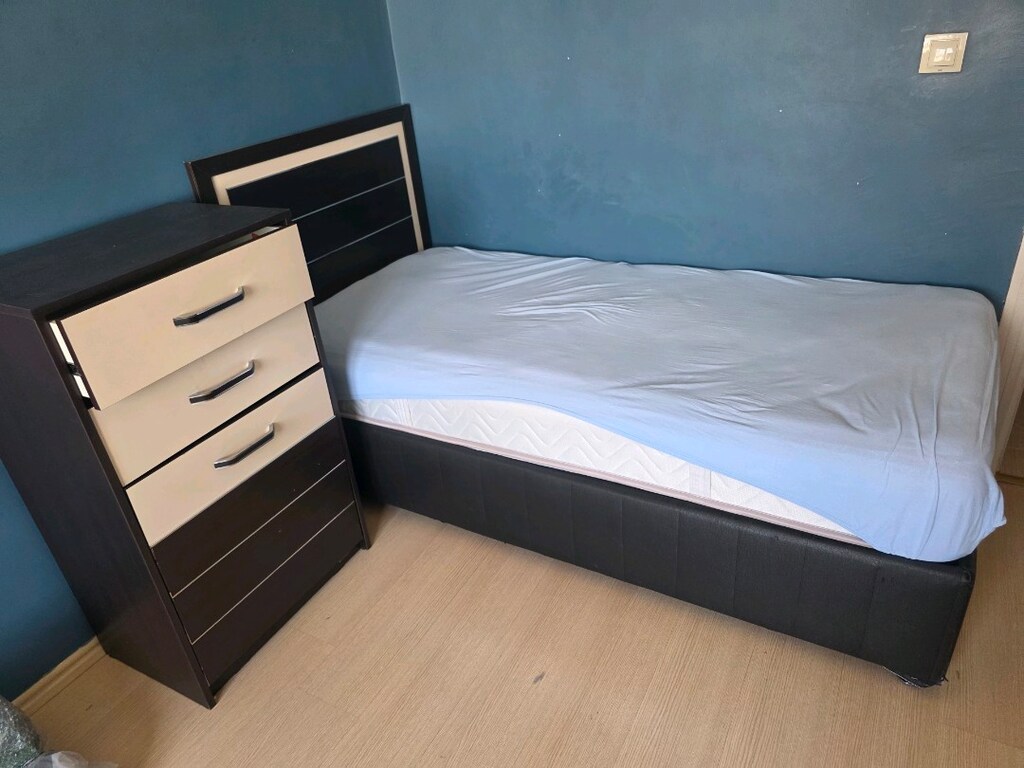 Tek kişilik yatak ve baza başlık - 2