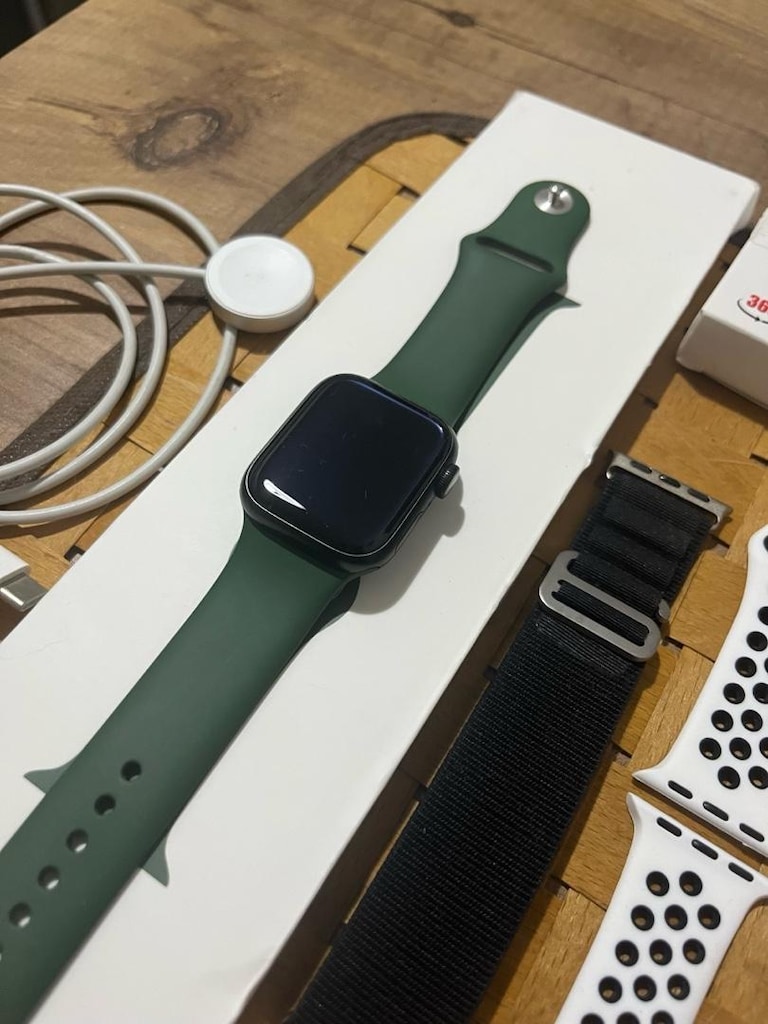 Apple watch 7
