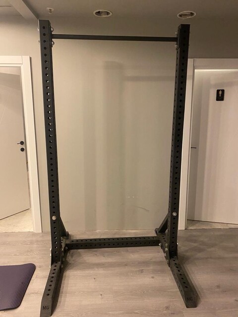 halfrack pro squat rack