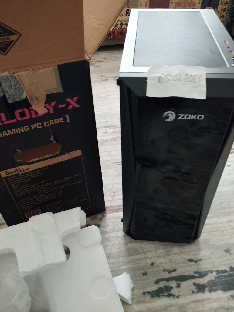 AMD RYZEN3 2200G,MSİRX570 8GB 256Bit Ekran Kartlı Oyuncu PC Ful Sistem