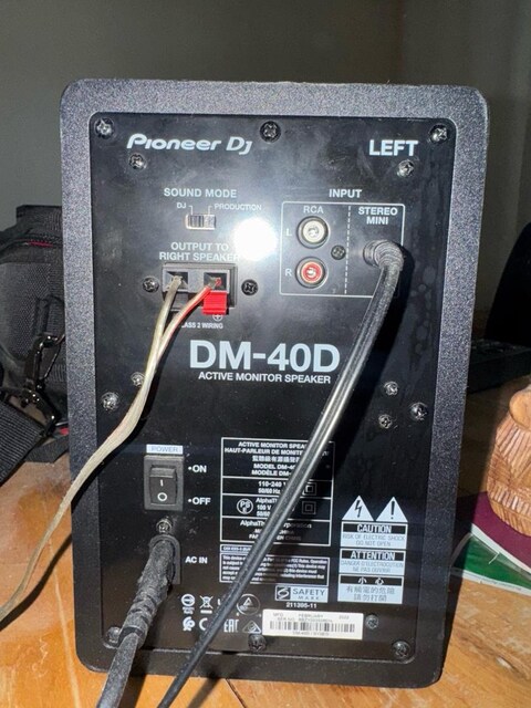 Pioneer DJ DDJ-FLX 4 Dj seti çok az kullanıldı