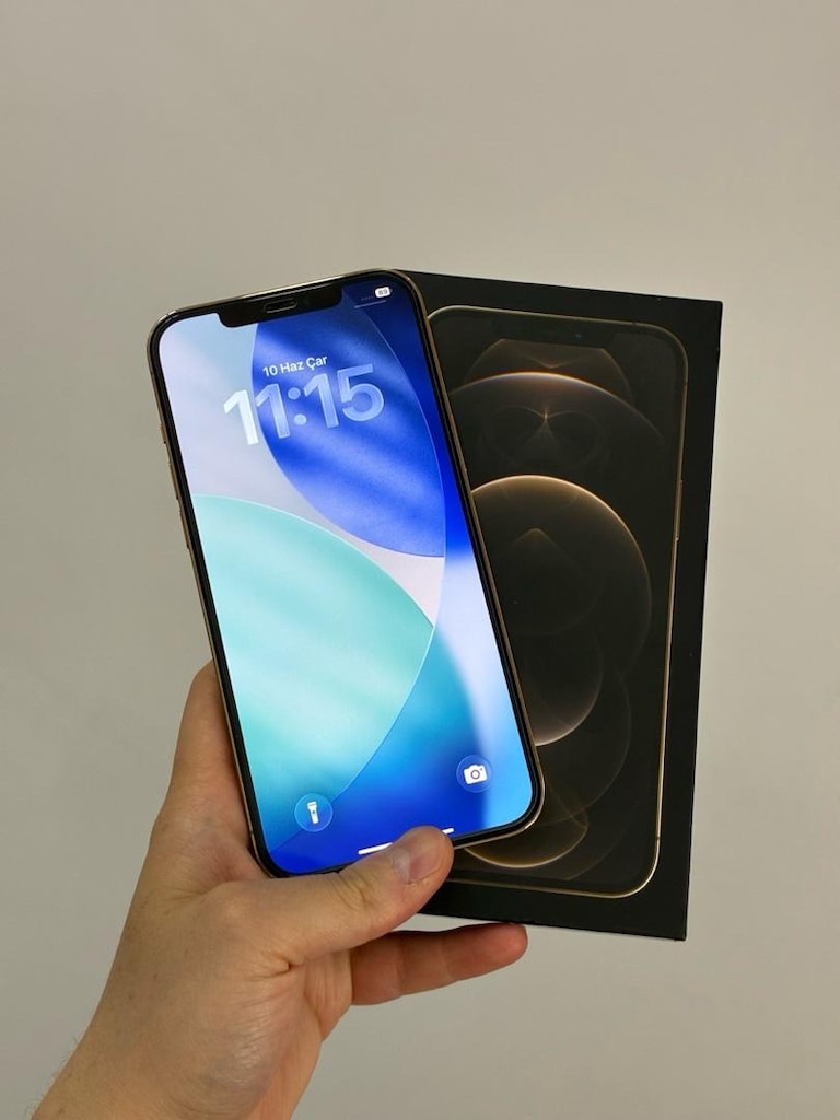 iPhone 12 Pro Max - 512 GB HATASIZ - 2