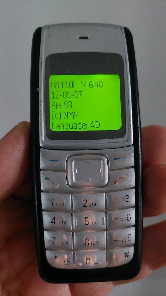 NOKİA 1110İ FULL ORJİNAL YEŞİL EKRANLI TELEFON - 6