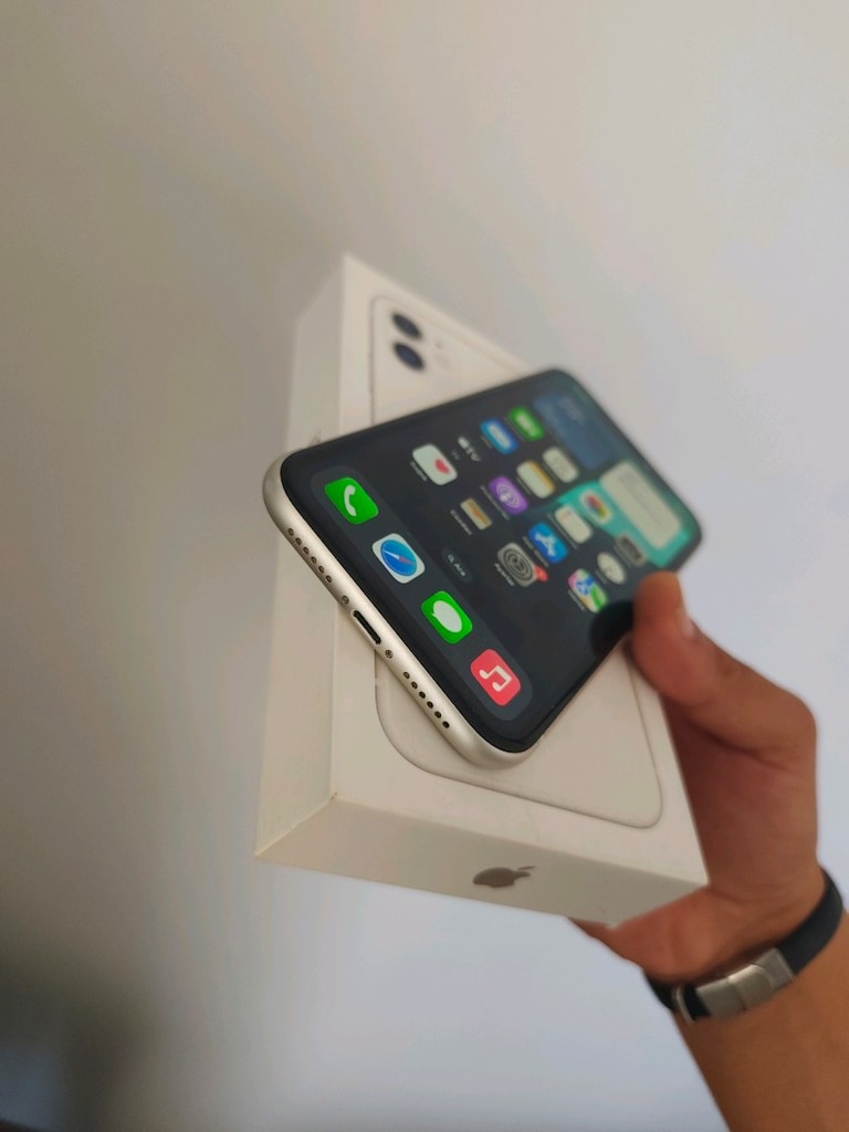 İPHONE 11 128 GB TR CİHAZI PİL 74 TAMİRSİZ İŞLEMSİZ - 2