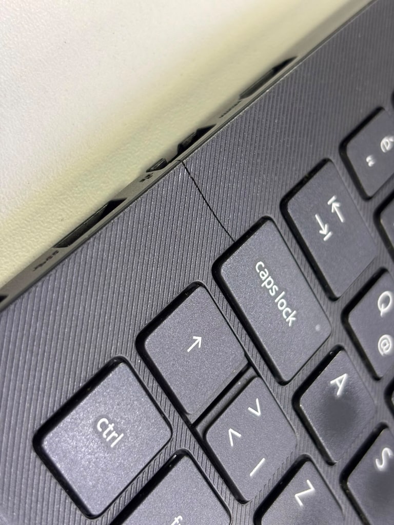 Dell Vostro 3500 İ5 11.Gen 16Gb Ram 512Gb M2 Ssd 15.6" Laptop - 4