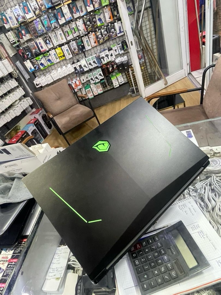 Monster Laptop - 2