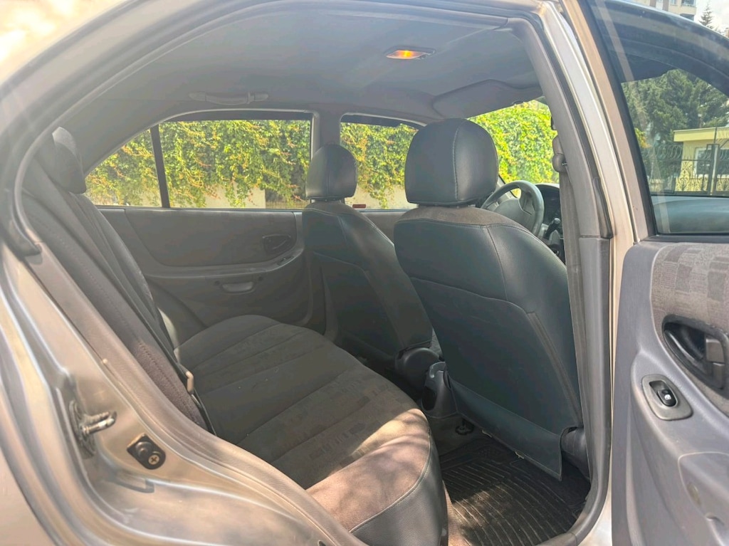 2004 model Hyundai Accent admire 2007 çıkışlı Otomatik Vites 1.3 benzi - 8