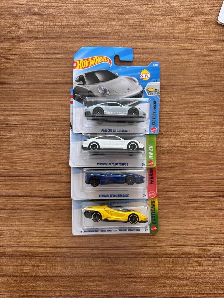 hotwheels ( koleksiyonluk araclar ) - 2
