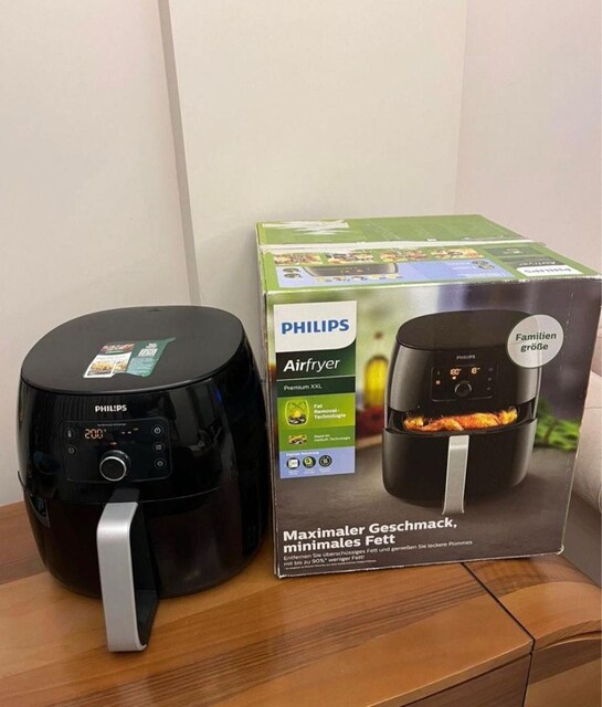 Uygun fiyatlı 2 defa tek kullanılmış Airfryer
