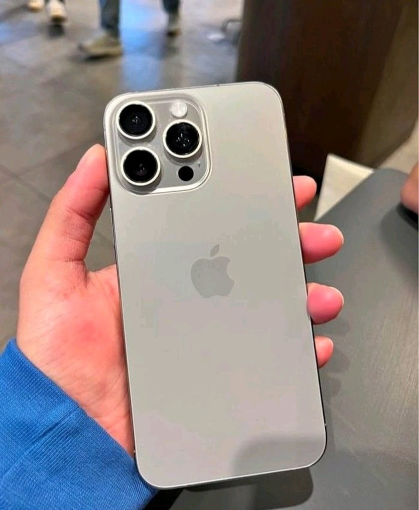 İlk Sahibinden İPhone 15 Promax