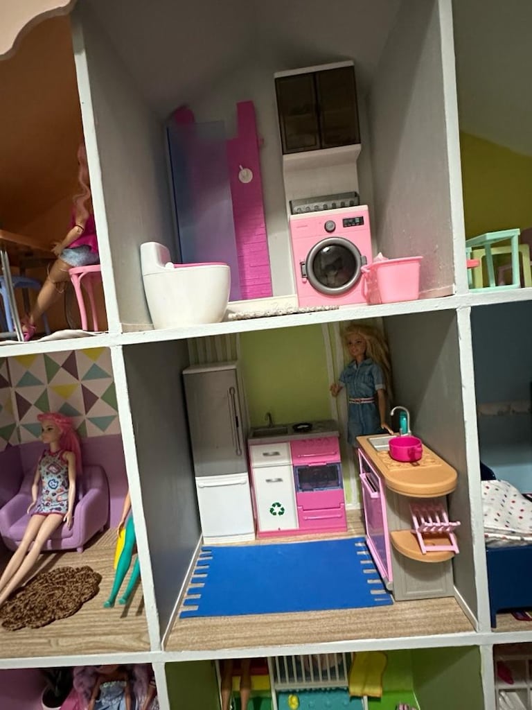 Barbie evi - 3