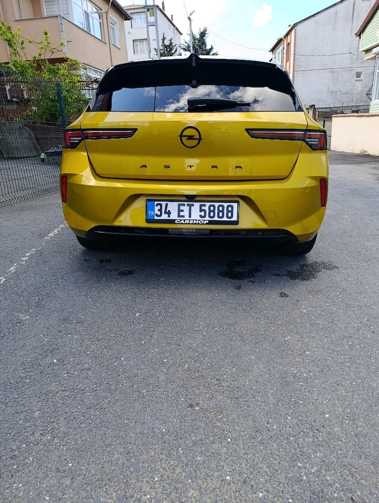 Opel Astra 2023 GS - 2