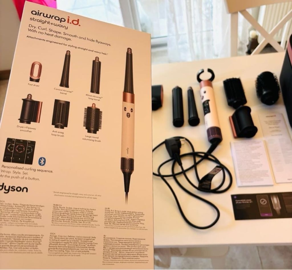 DYSON AİRWRAP İD MODELİ SIFIR KAPALI KUTU