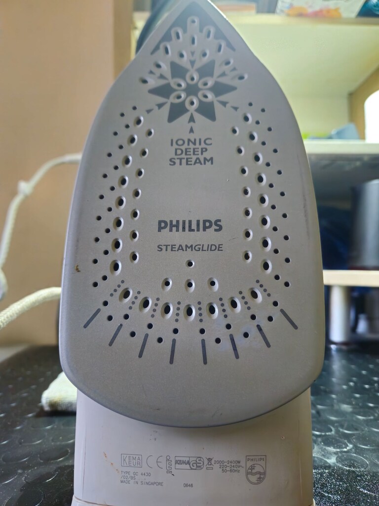 Philips GC4430 Ütü. Buhar basıncı çok iyi. - 3