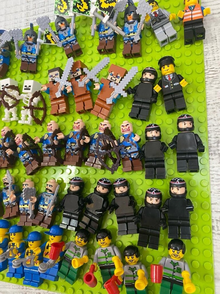 Lego Karışık minifigürler - 4
