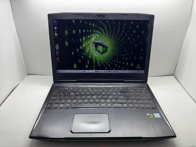 MONSTER ABRA i7 8. NESİL 12 GB RAM 512 NVME GTX 1050