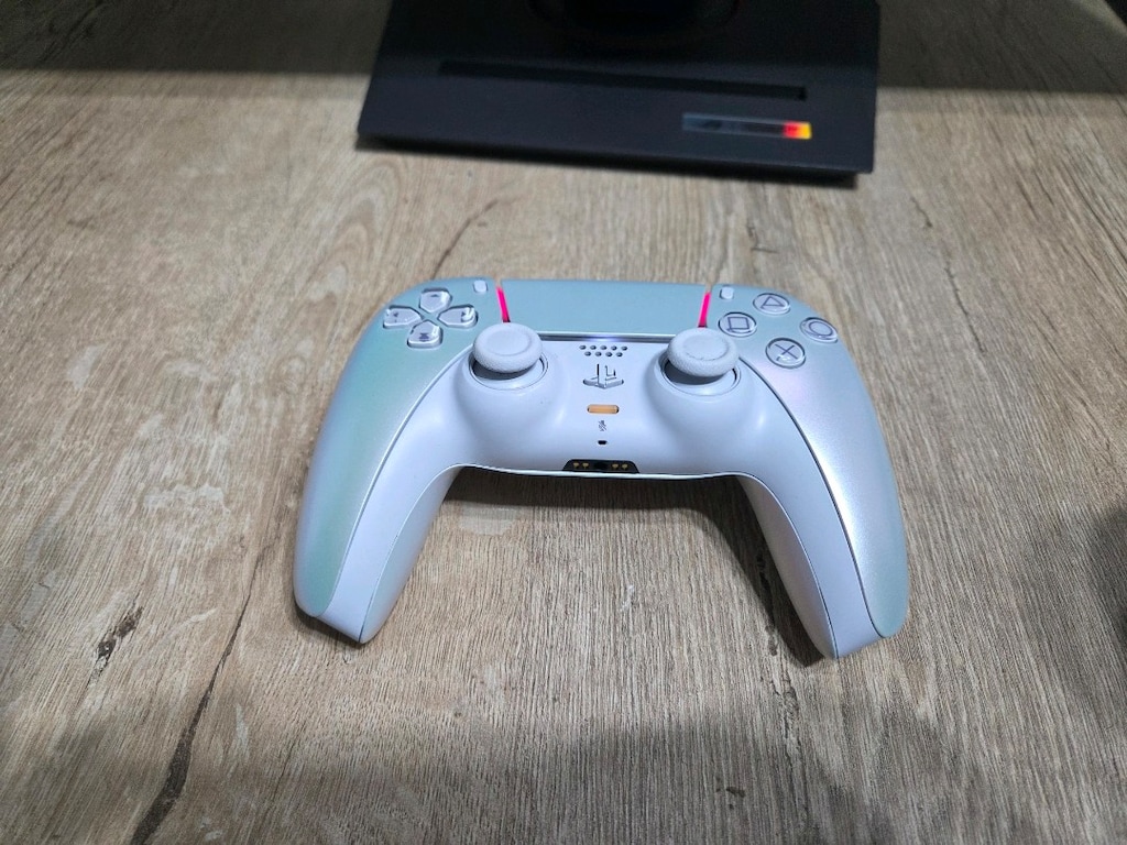 PS5 Kolu - 2
