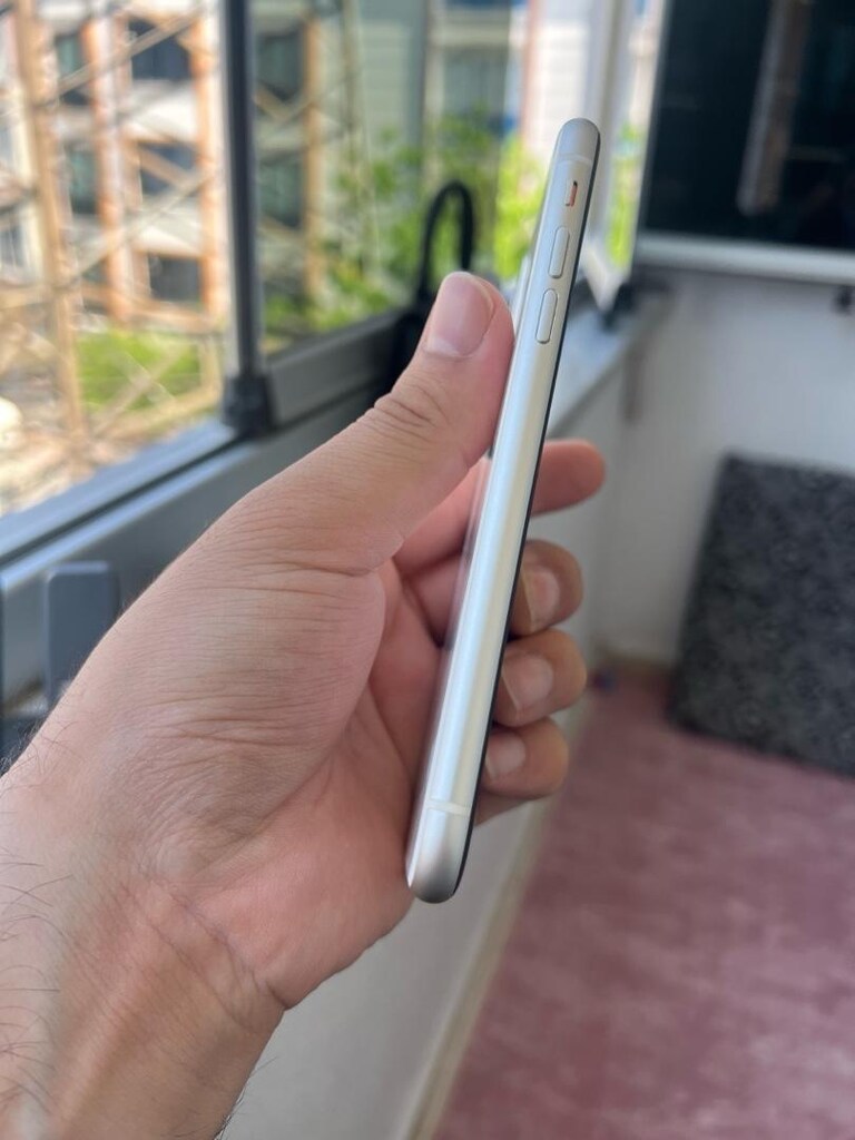 iPhone 11 64 GB % 74 Türkiye Cihazı - 7