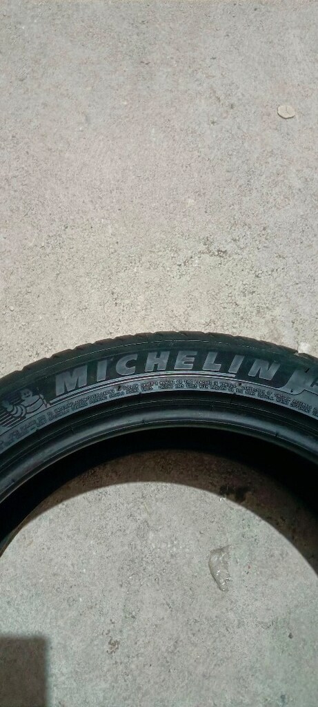 MİCHELİN 215 45 17 - 5