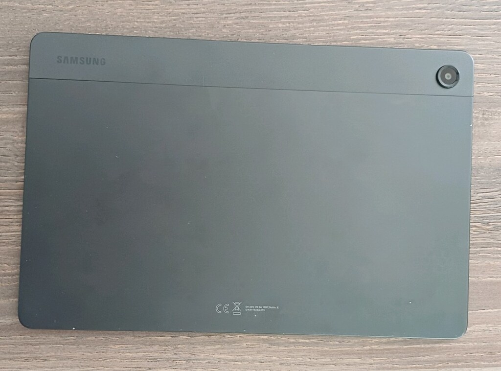 Samsung tablet - 4