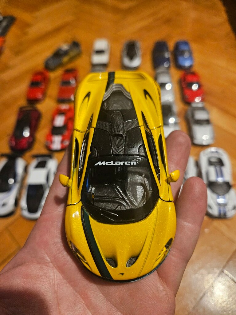 1/32 Kinsmart,Welly koleksiyon - 4