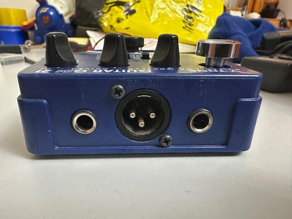 Behringer Guitar GDI 21 - 6
