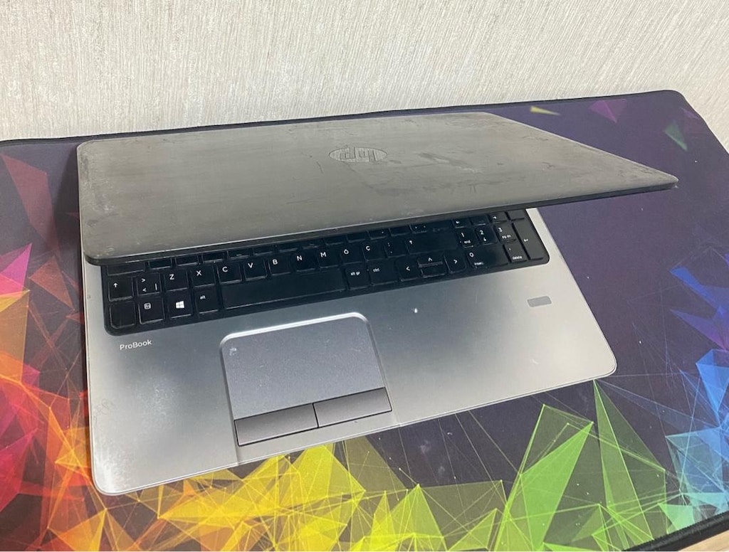 HP-i7-8 ÇEKİRDEKLİ-12GB RAM-2GB RADEON HARİCİLİ-240GB SIFIR SSD-LAPTOP - 6