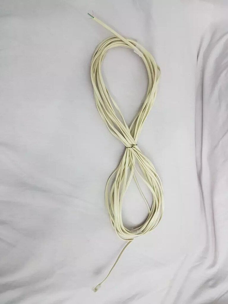 7.5m, 4 Telli (çok damarlı)telefon kablosu.Tek tarafı jacklı, bakırdır - 8