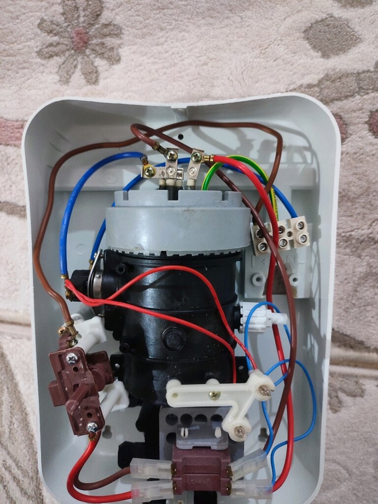 BANYO ŞOFBENİ - 2
