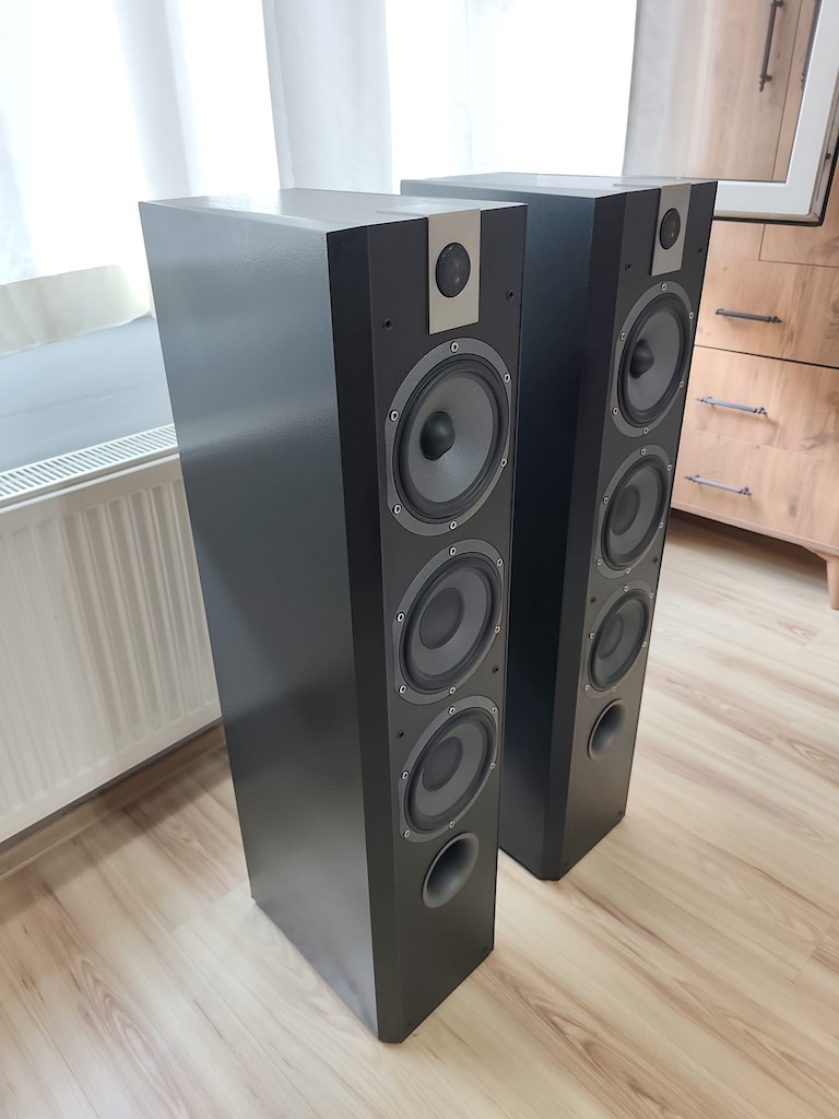 FOCAL CHORUS 726V KUSURSUZ - ÖZEL GRANİT STAND ve SPİKELERİ İLE - 8