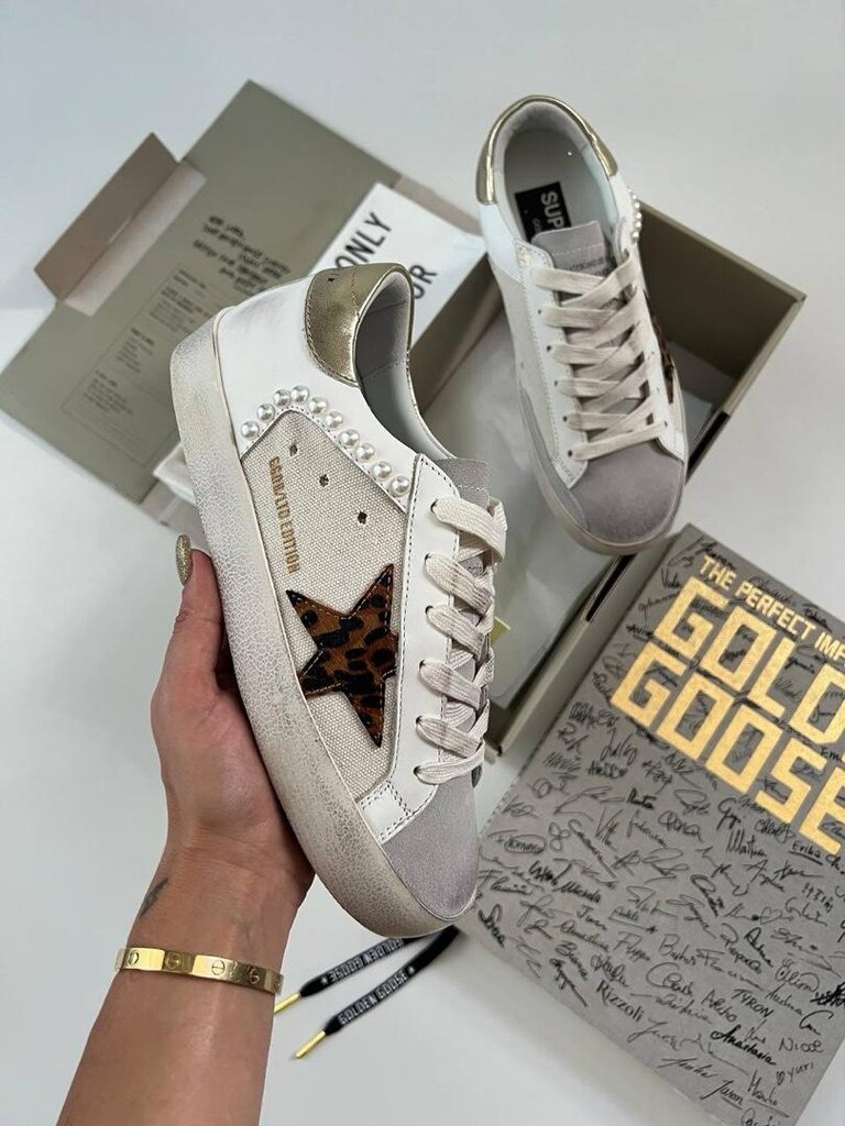 golden Goose Superstar