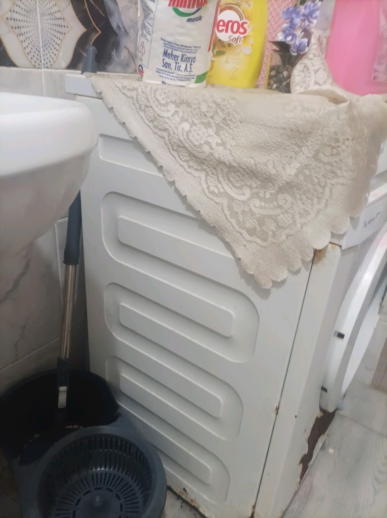 çalisir halde boya atması var alt tarafta - 2