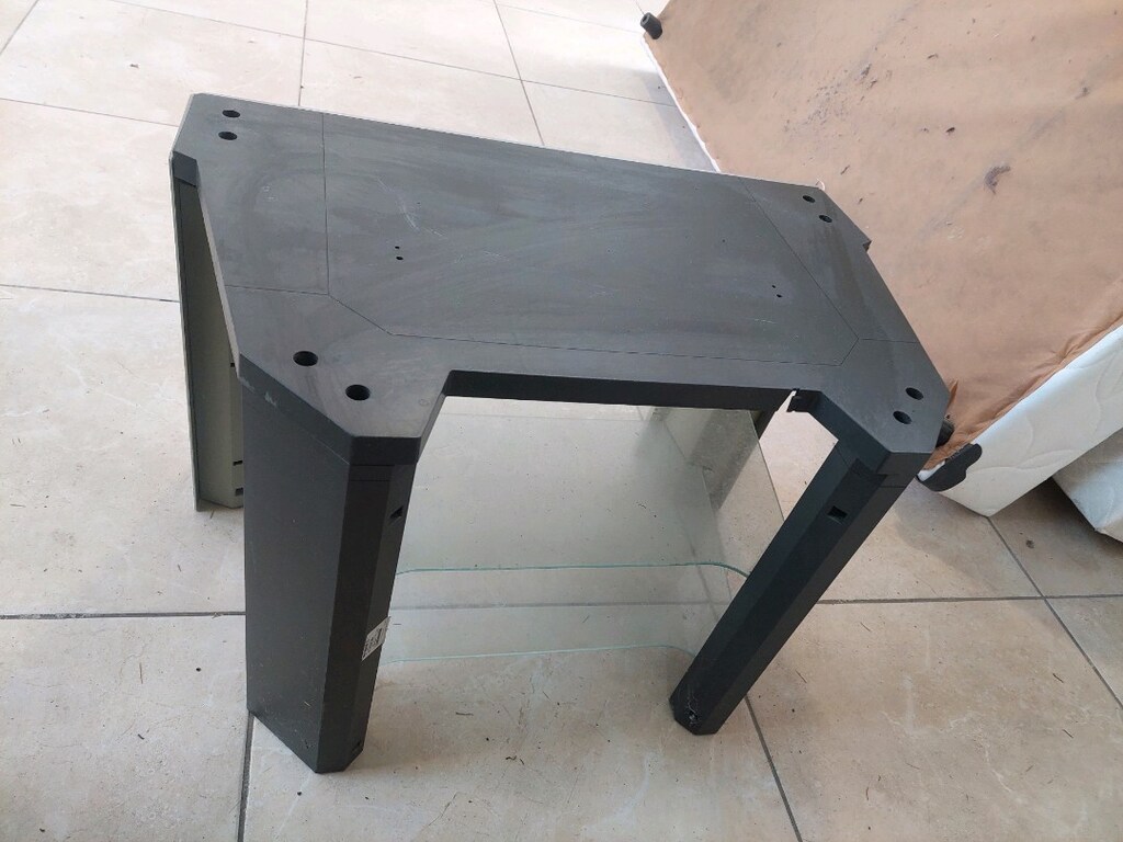 Tv sehpa. 70 cm. Yerden yüksekliği 50 cm. Ürün biraz tozlu. - 5