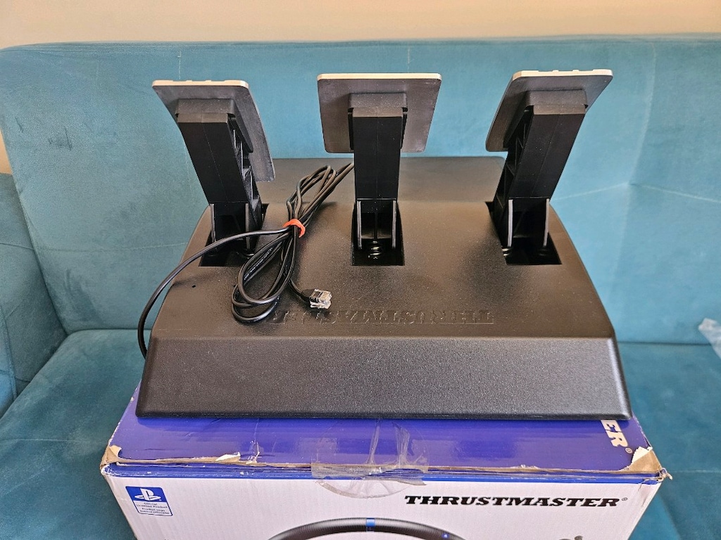 Thrustmaster T300RS GT + TH8A Vites (Direksiyon Seti + Vites) - 7