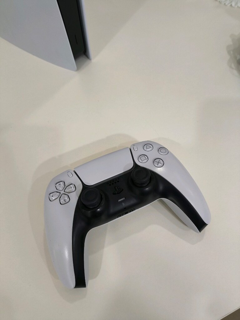 PlayStation 5 PS5 Dijital edition tertemiz - 4