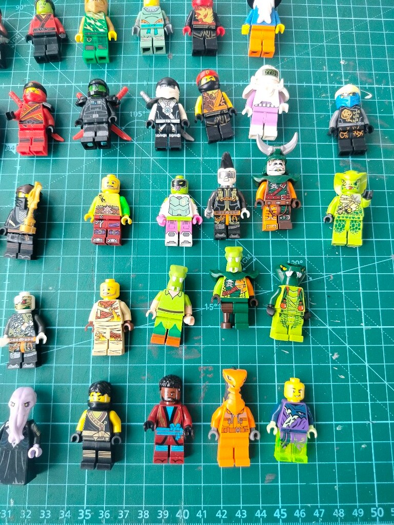 lego minifigürler 62 adet - 4