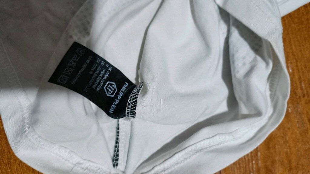 #Kadın tshirt . Philip Plein ünlü markadan Piyasası çok pahalıdır.. - 4
