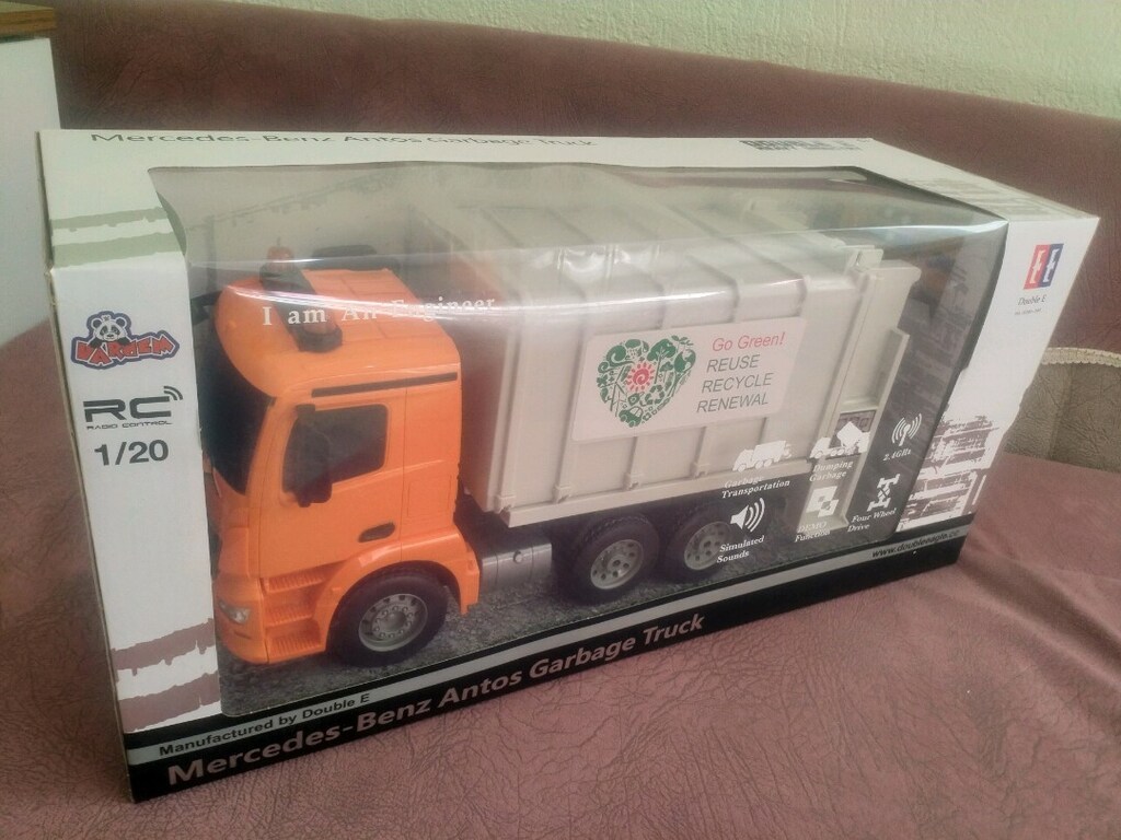 UZAKTAN KUMANDALI ÇÖP KAMYONU MERCEDES LİSANSLI 40CM UZUNLUK 4X4 - 6