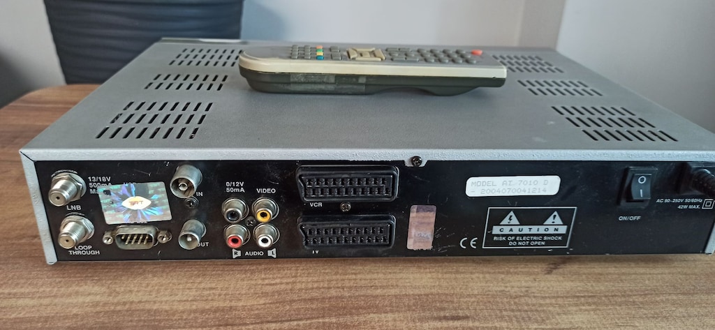 ARÇELİK 32 İnç 82 EKRAN Lcd TELEVİZYON ve UYDU CİHAZI -GÖRÜNTÜ ARIZALI - 9