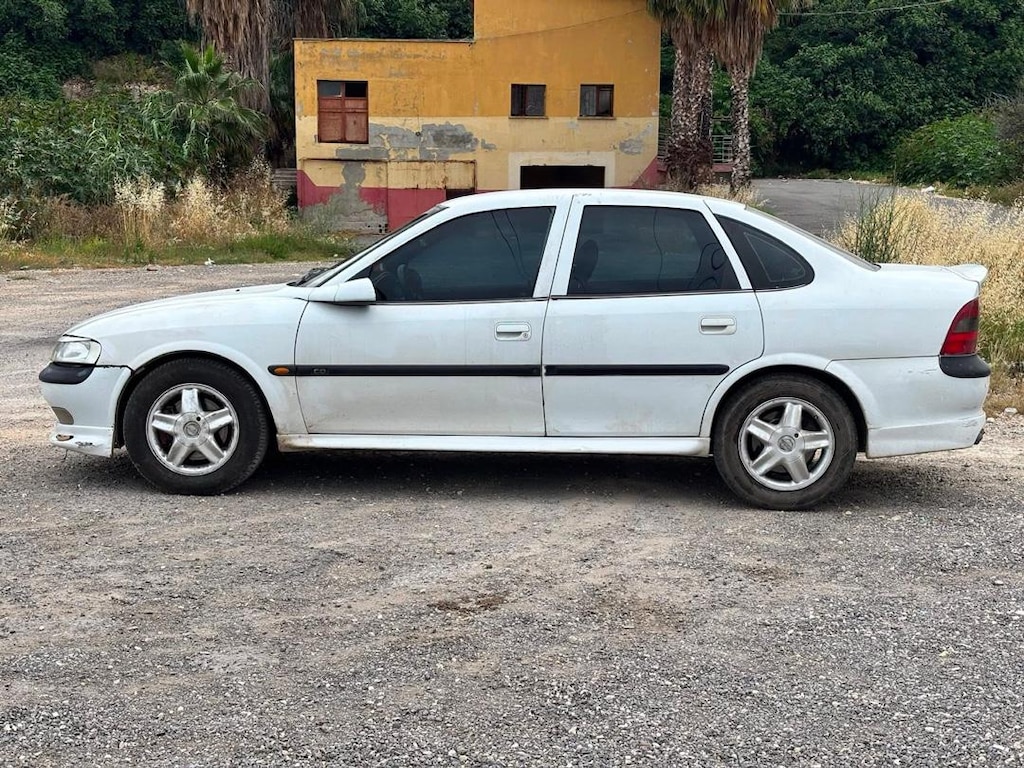 değişensiz opel wectra - 2