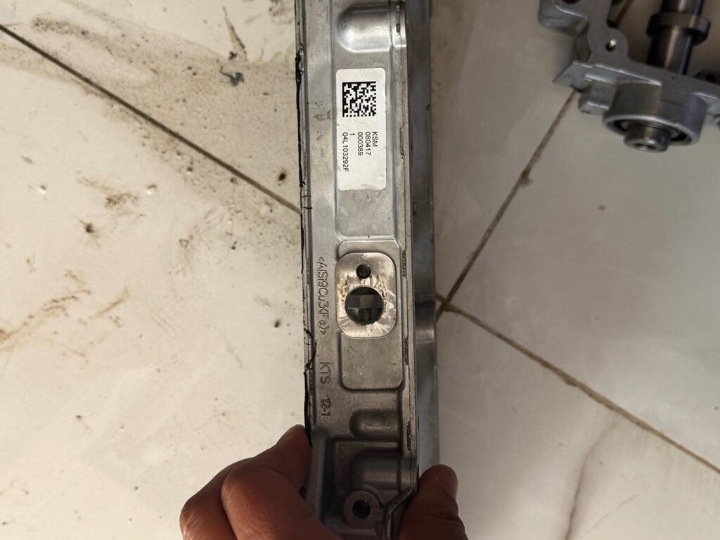 Egzantirik kapağı 1.6 tdı clhş motor içindir golf octavia leon a3 vs - 2