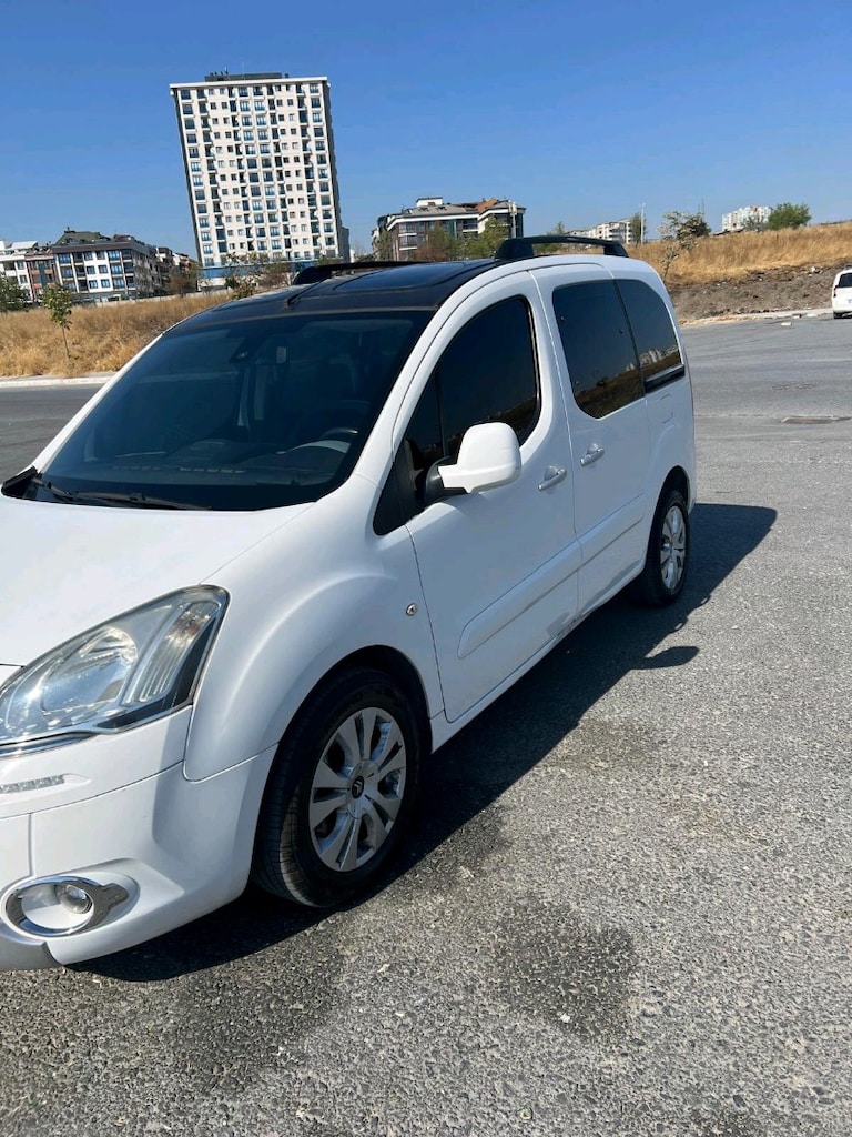 sahibinden bakimli berlingo - 2