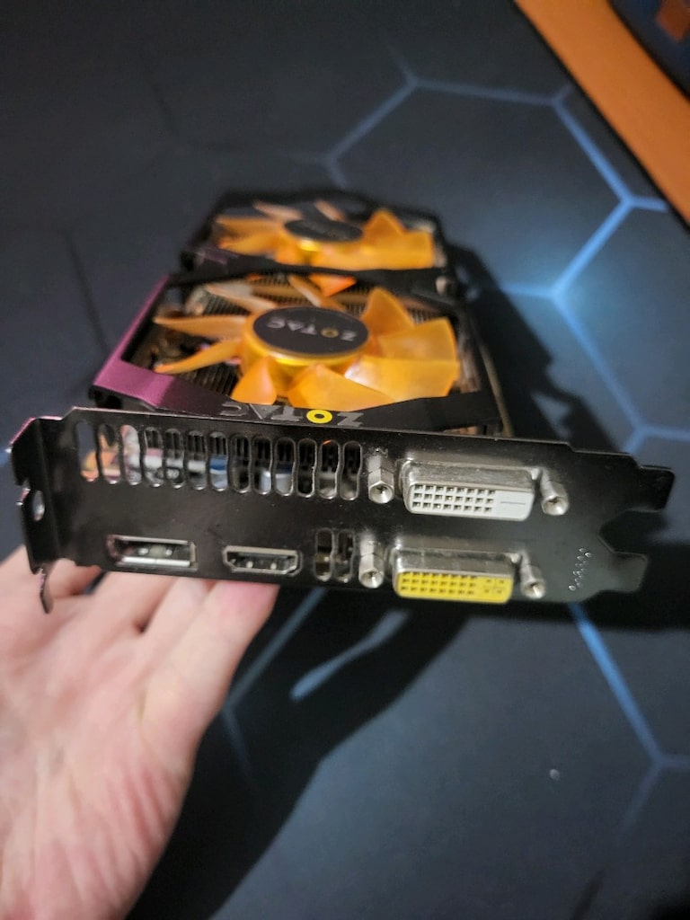 Zotac GTX 760 2GB Ekran Kartı - 2