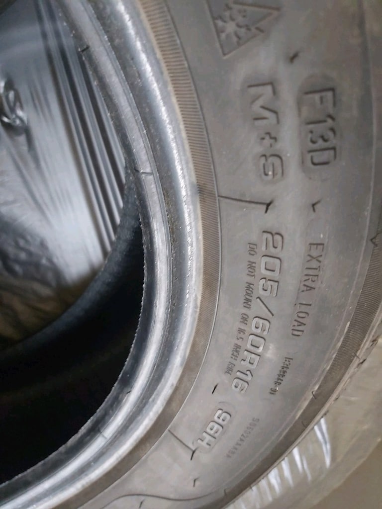205/60R16 Sava Kışlık Lastik - 3