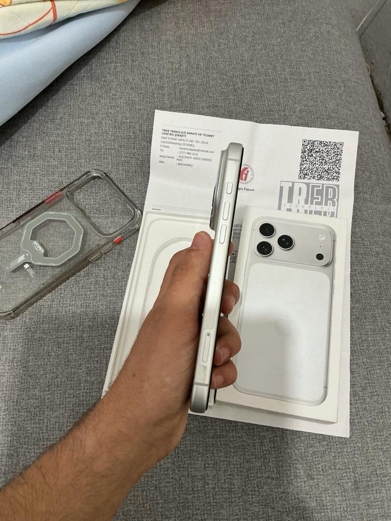 TERTEMİZ İPHONE 17 PRO MAX 256GB PİL100 2028 GARANTİLİ HATASIZZZ - 2